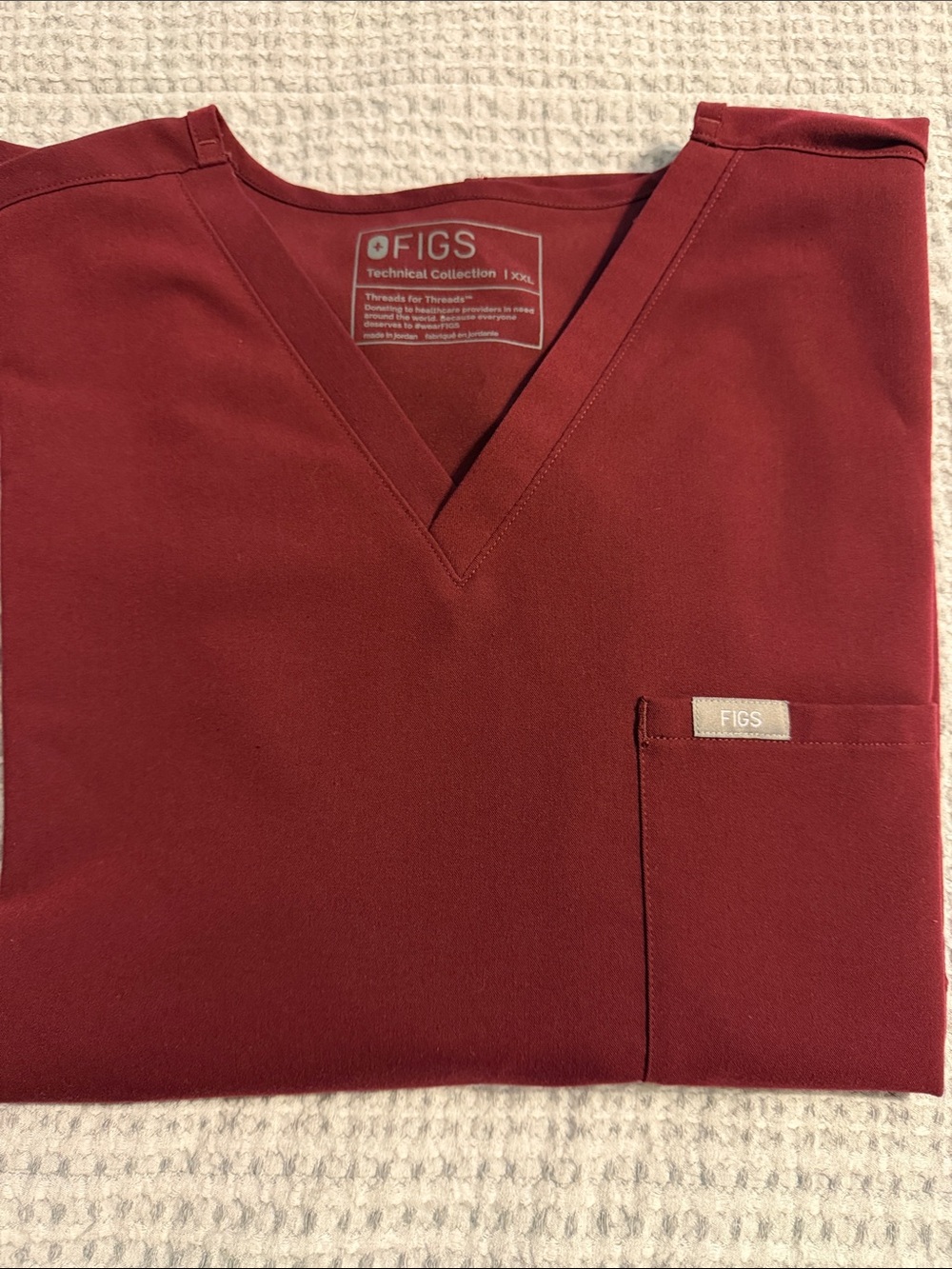 FIGS Women’s V-Neck Top in Burgundy